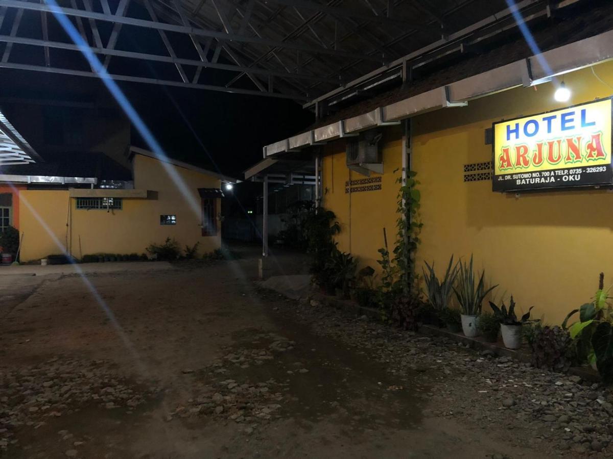 Hotel Arjuna Baturaja  Luaran gambar